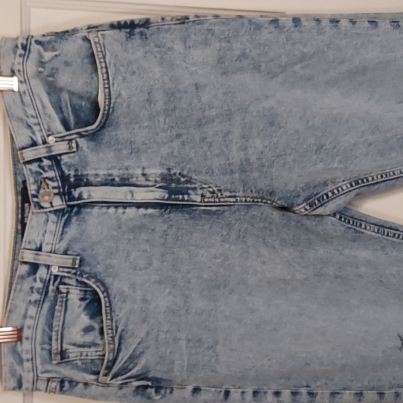 Hudson Jeans Jade High Rise Straight Loose Fit Jeans - Picture 6 of 12